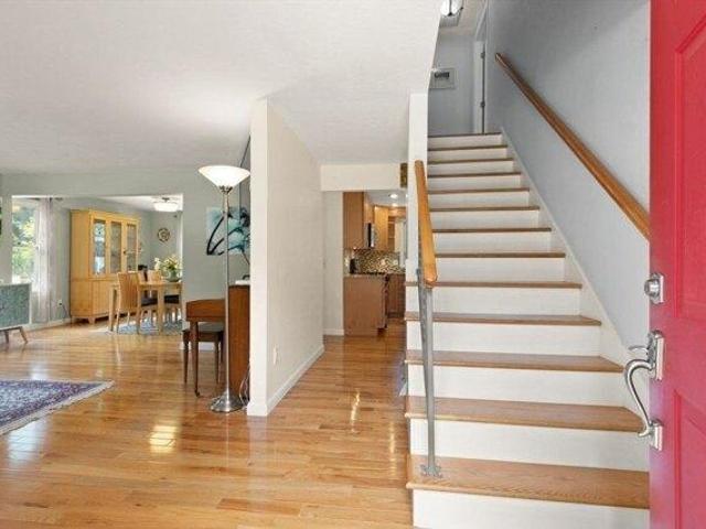 house with 3 bedroom, Sharon MA ES105441501