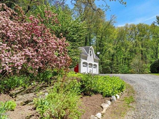 house with 3 bedroom, Sheffield MA ES104149316