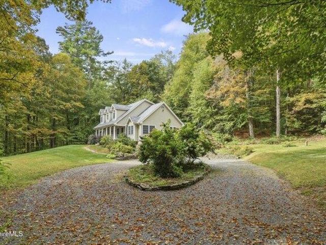 house with 3 bedroom, Sheffield MA ES105239547