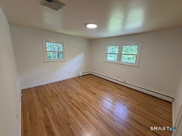 house with 3 bedroom, Shelton CT ES105443046