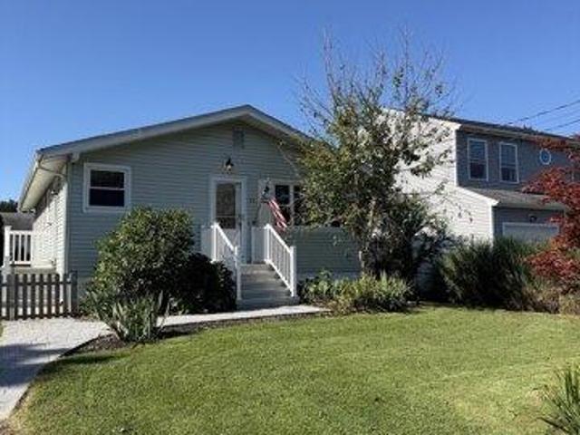 house with 3 bedroom, Shelton CT ES105577644