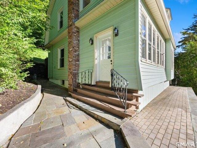 house with 3 bedroom, Shelton CT ES105588831
