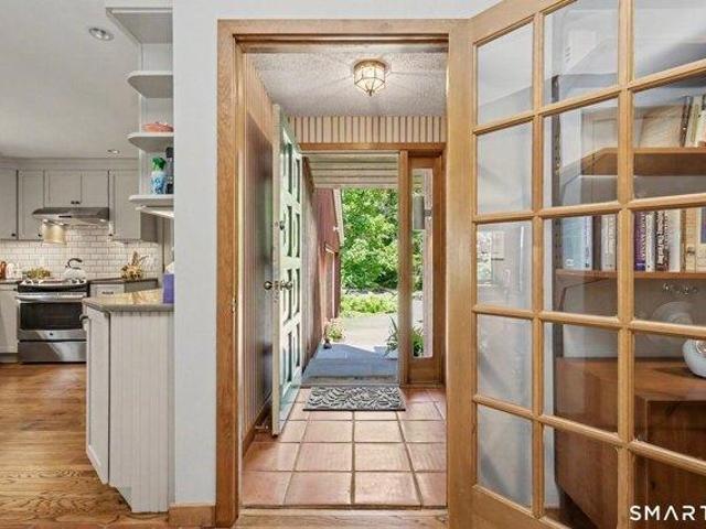 house with 3 bedroom, Sherman CT ES105494421