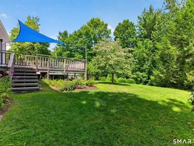 house with 3 bedroom, Simsbury CT ES105425293