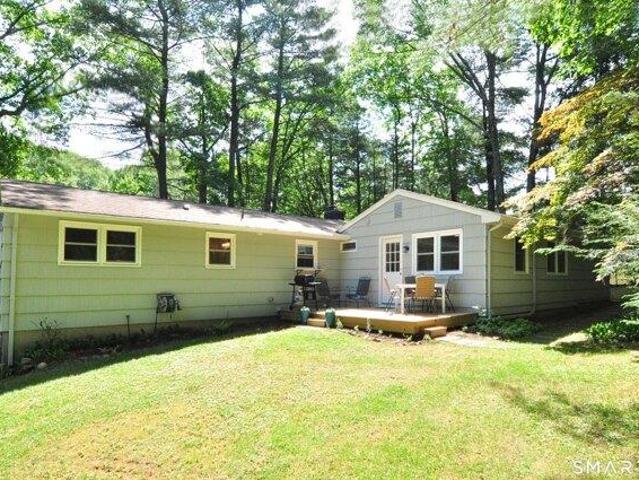 house with 3 bedroom, Simsbury CT ES105531839