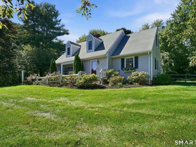 house with 3 bedroom, Simsbury CT ES105614647