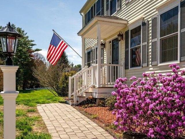 house with 3 bedroom, Somersworth NH DS103443827