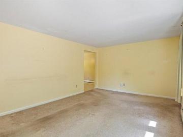 house with 3 bedroom, Somersworth NH ES103220043