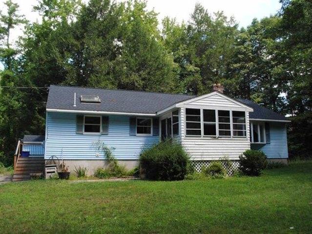 house with 3 bedroom, Somersworth NH ES105558825