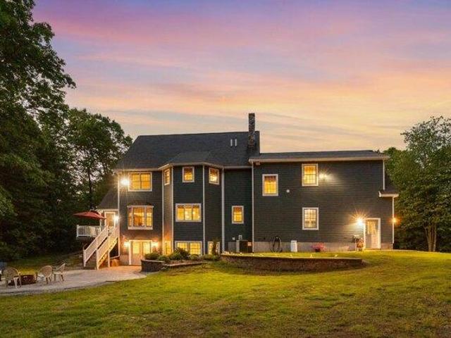 house with 3 bedroom, Somersworth NH ES105588815
