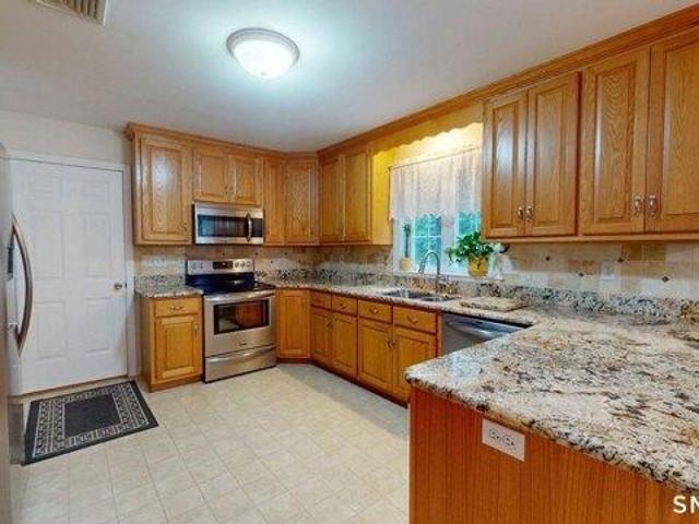 house with 3 bedroom, Somers CT ES104443522