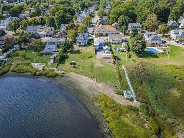 house with 3 bedroom, Somerset MA ES104812072