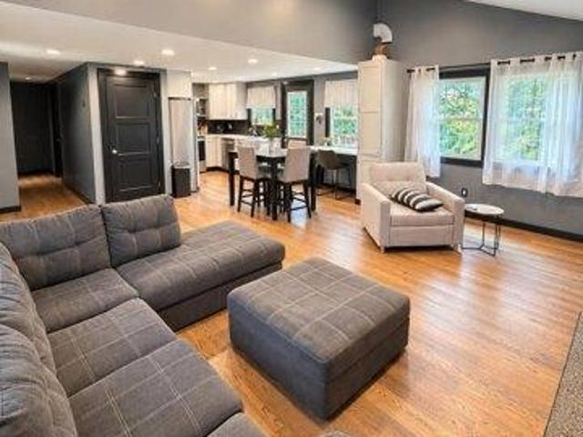 house with 3 bedroom, South Burlington VT ES105678453