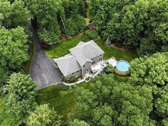 house with 3 bedroom, South Hadley MA ES104539239