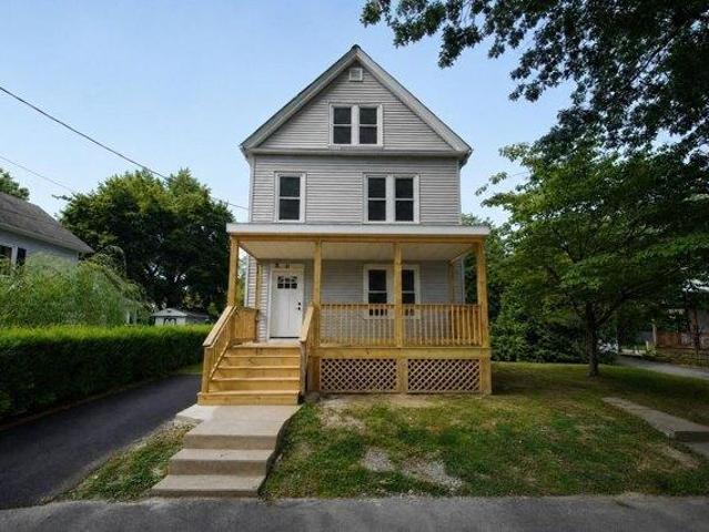 house with 3 bedroom, South Hadley MA ES105419204