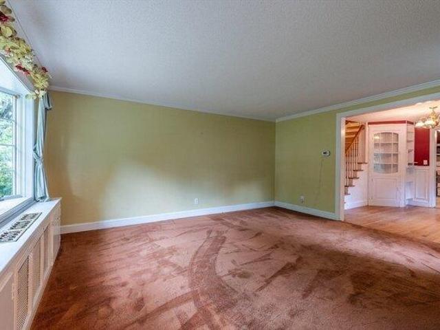 house with 3 bedroom, South Hadley MA ES105278617