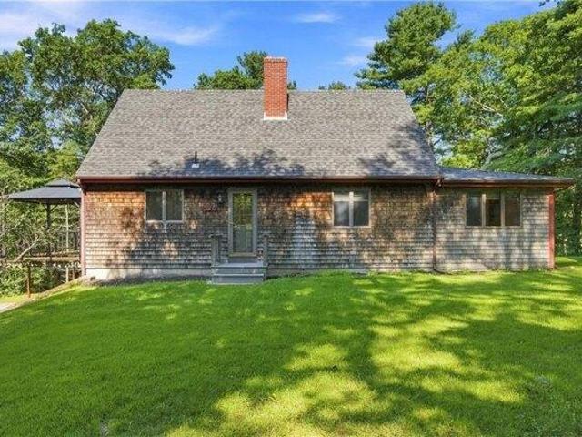 house with 3 bedroom, South Kingstown RI ES105475989