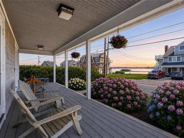house with 3 bedroom, South Kingstown RI ES105496092