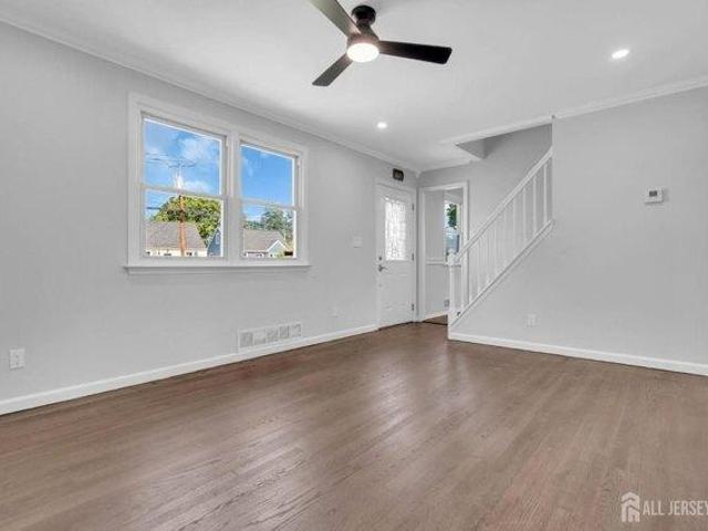 house with 3 bedroom, South Plainfield NJ ES105289343