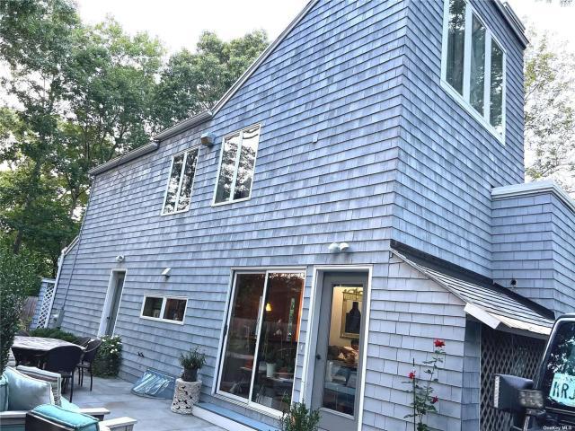 house with 3 bedroom, Southampton NY DS72692358
