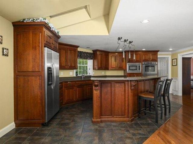 house with 3 bedroom, Southbridge MA ES103932161