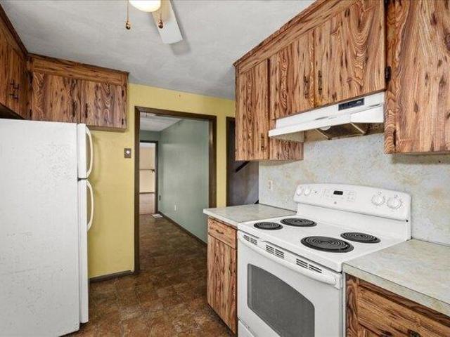 house with 3 bedroom, Spencer MA ES105426649