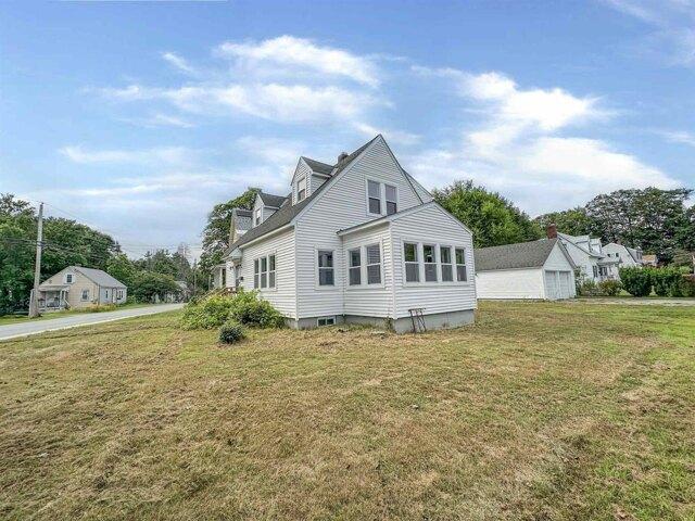 house with 3 bedroom, Springfield VT ES105515399