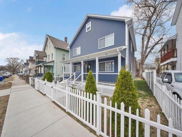 house with 3 bedroom, Springfield MA ES104482239
