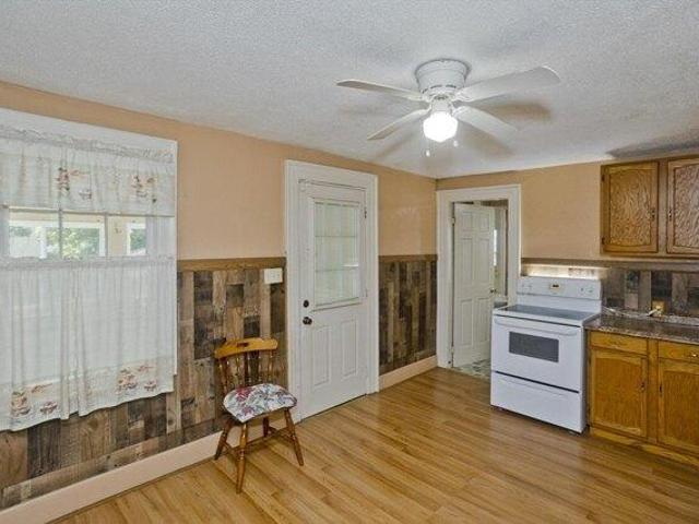 house with 3 bedroom, Springfield MA ES105286969