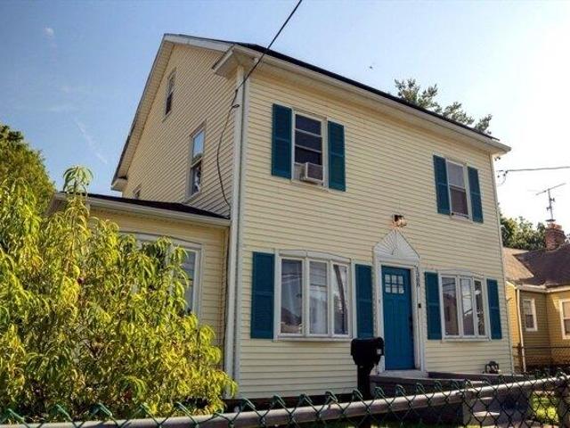 house with 3 bedroom, Springfield MA ES105365983