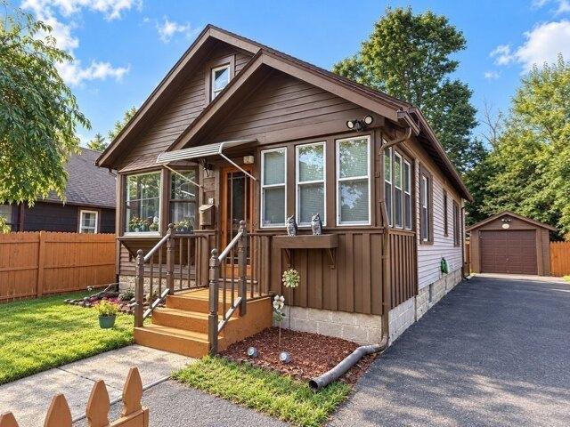 house with 3 bedroom, Springfield MA ES105443537