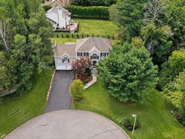 house with 3 bedroom, Stoughton MA ES105548696