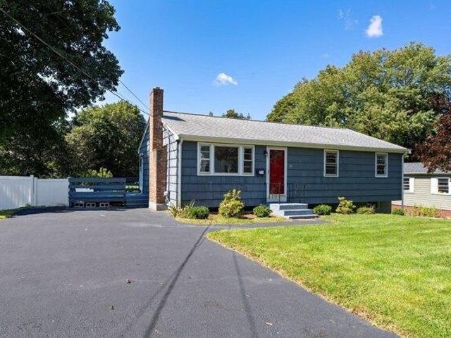 house with 3 bedroom, Stoughton MA ES105633102