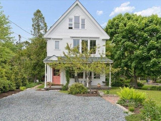 house with 3 bedroom, Stonington ME ES105712652