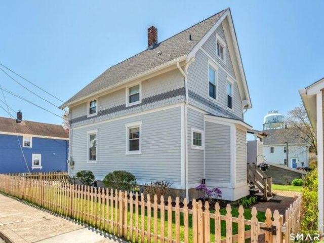 house with 3 bedroom, Stonington CT ES105631000