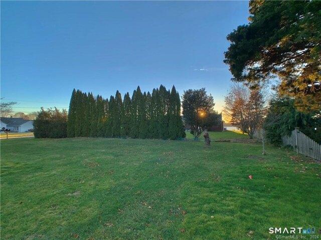 house with 3 bedroom, Stonington CT ES105726706
