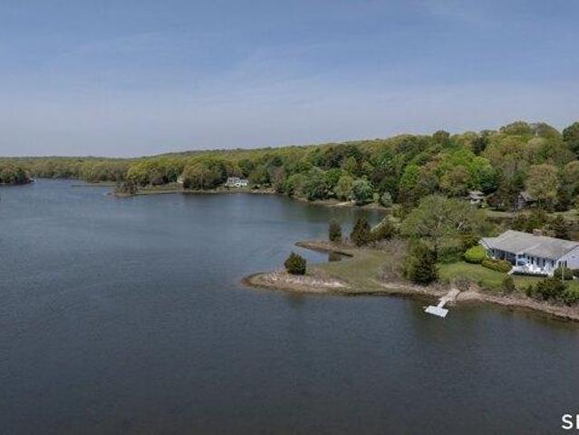house with 3 bedroom, Stonington CT ES103432739