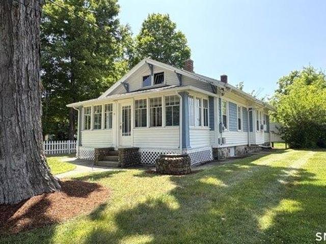 house with 3 bedroom, Stafford CT ES104568352