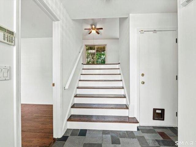 house with 3 bedroom, Stamford CT ES104762332