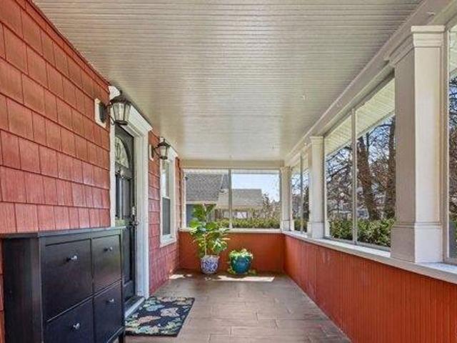 house with 3 bedroom, Stamford CT ES104848442