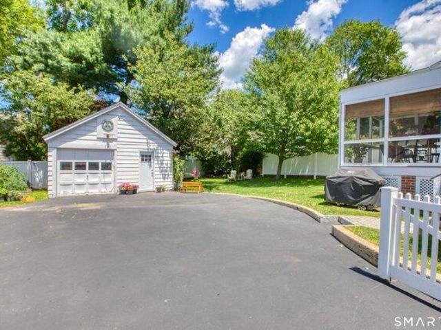 house with 3 bedroom, Stamford CT ES104808747