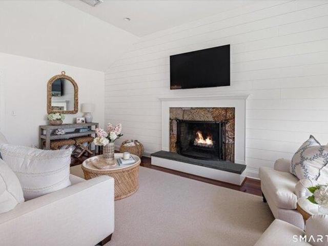 house with 3 bedroom, Stamford CT ES105496964