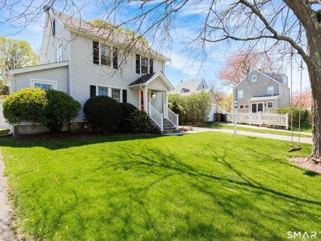 house with 3 bedroom, Stamford CT ES105559520