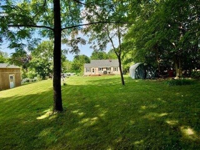 house with 3 bedroom, Sterling MA ES105404046