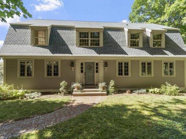 house with 3 bedroom, Sterling MA ES105511153