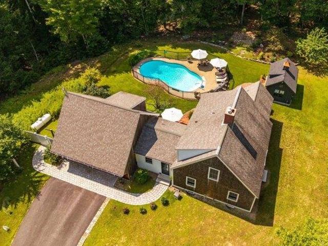 house with 3 bedroom, Strafford NH ES105558662