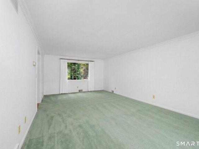 house with 3 bedroom, Stratford CT ES105427439
