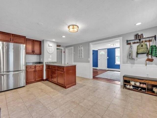 house with 3 bedroom, Sturbridge MA ES105173185