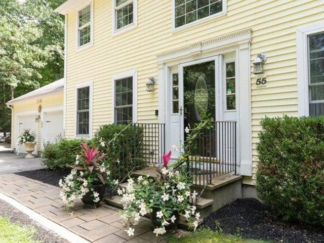 house with 3 bedroom, Sturbridge MA ES105476606