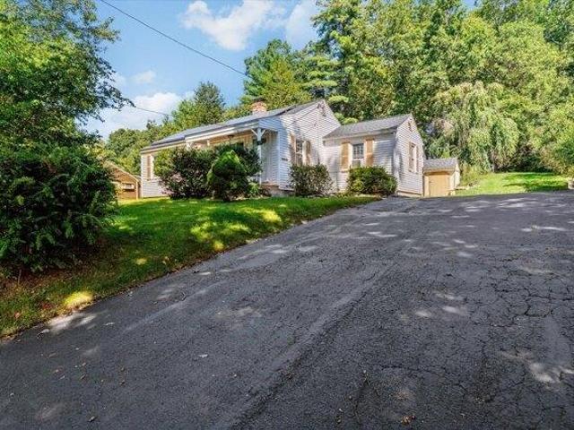 house with 3 bedroom, Sturbridge MA ES105633467
